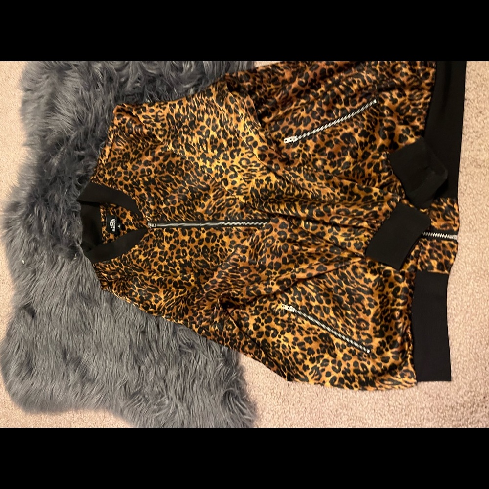 Leopard jacket - Picture 3 of 4